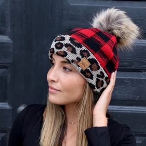 FULL OF WARMTH BEANIE